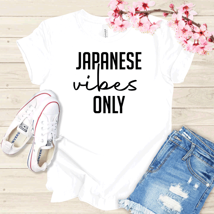 Japanese vibes only T-shirt
