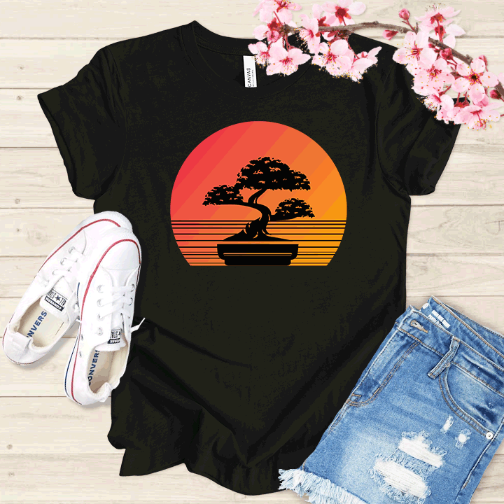 Couché de soleil et Bonsaï T-shirt