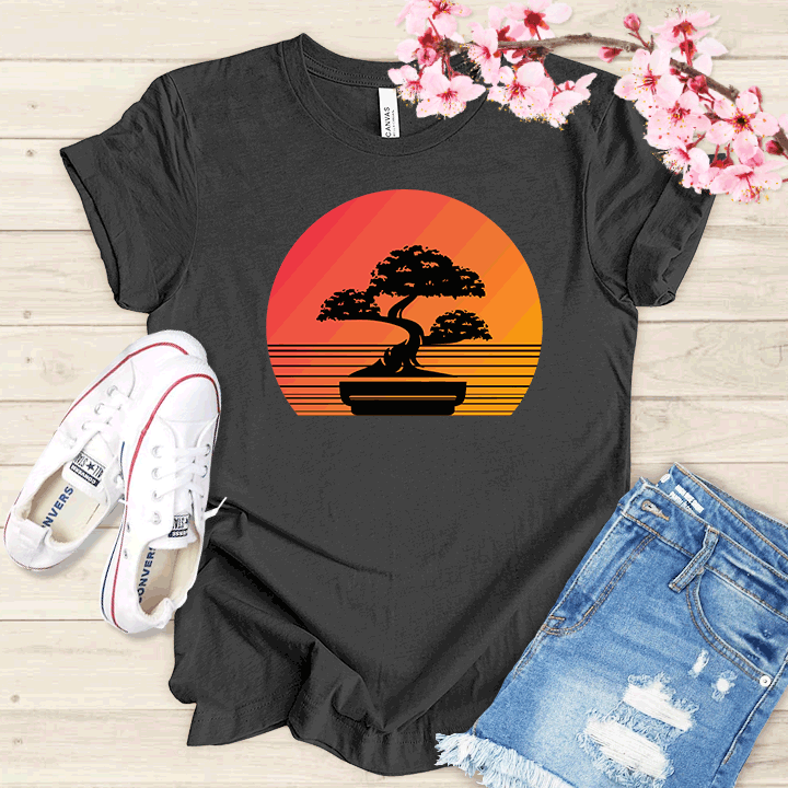 Couché de soleil et Bonsaï T-shirt