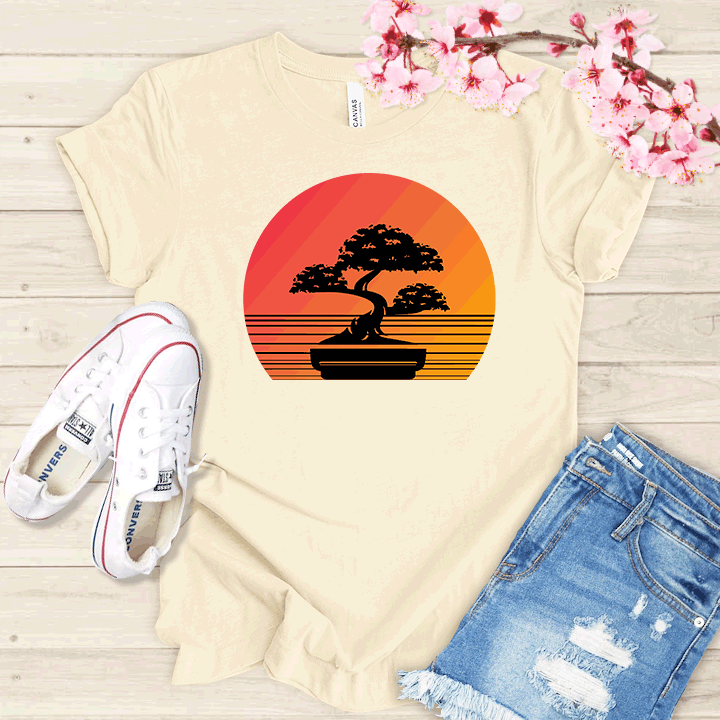 Couché de soleil et Bonsaï T-shirt